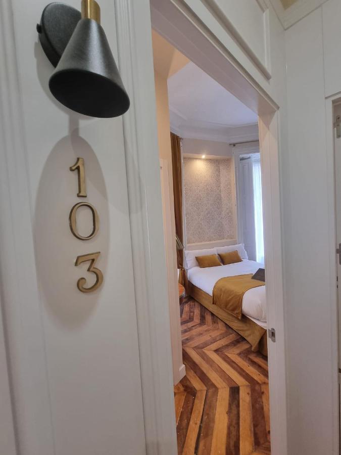 Le Petit Palue- Flora Hotel Madrid Buitenkant foto